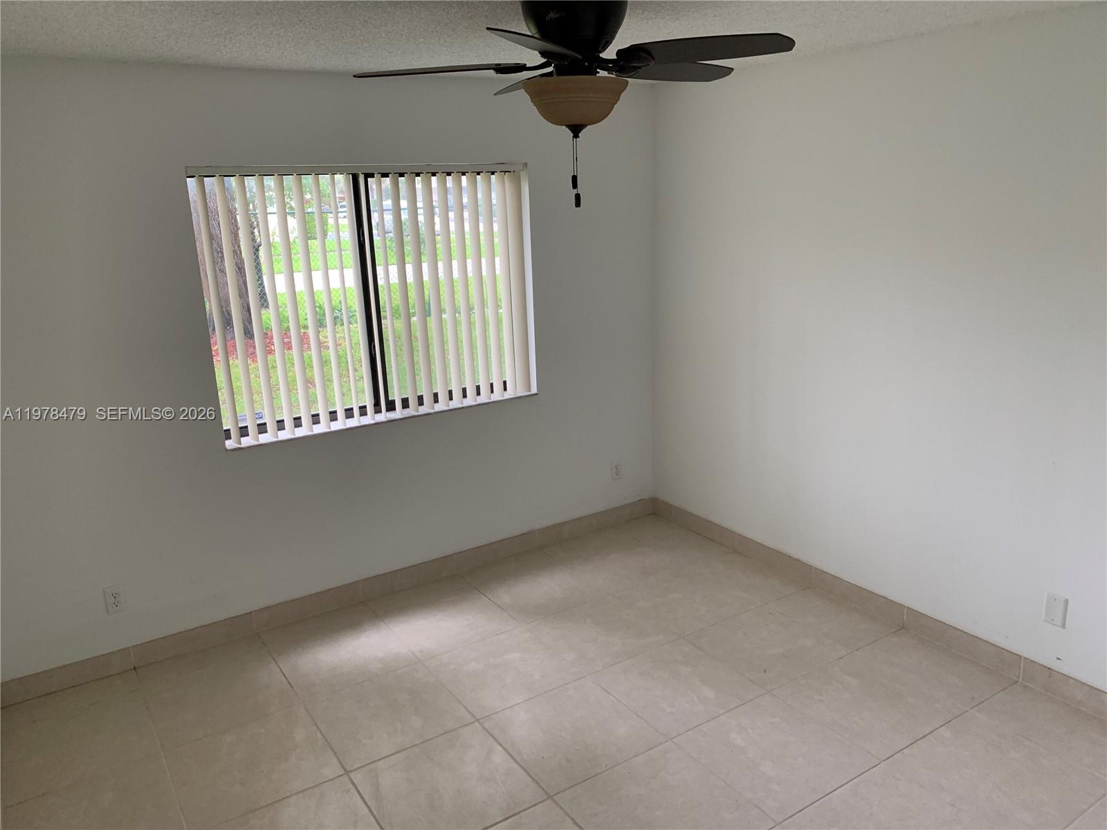 570 South Park Road, Unit 136 Hollywood, FL 33021 - Photo 6 of 54