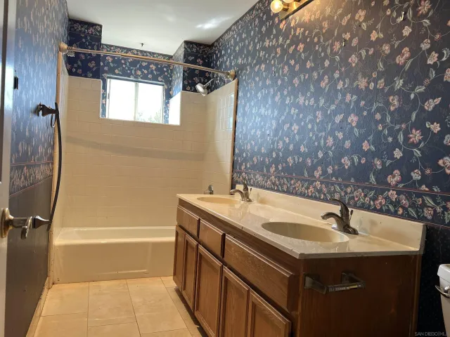 $569,000 | 16333 Oak Springs Drive, Ramona, CA 92065