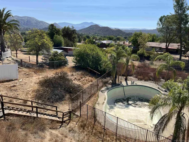 $569,000 | 16333 Oak Springs Drive, Ramona, CA 92065