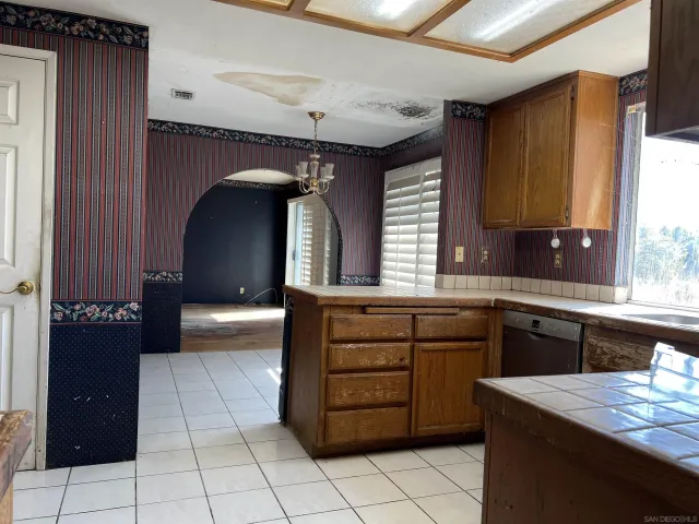 $569,000 | 16333 Oak Springs Drive, Ramona, CA 92065