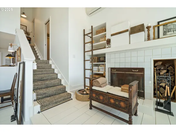 a view of entryway and hall