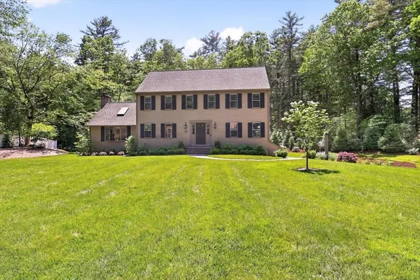 $8,000 | 18 Roubound Road, Norwell, MA 02061