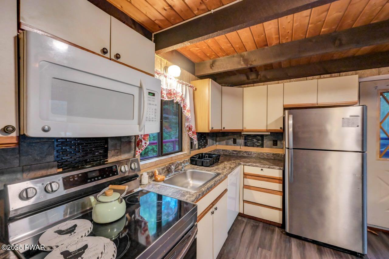 514 Northgate Road, Unit LOT 3308 Lake Ariel, PA 18436 - Photo 7 of 41 Kitchen