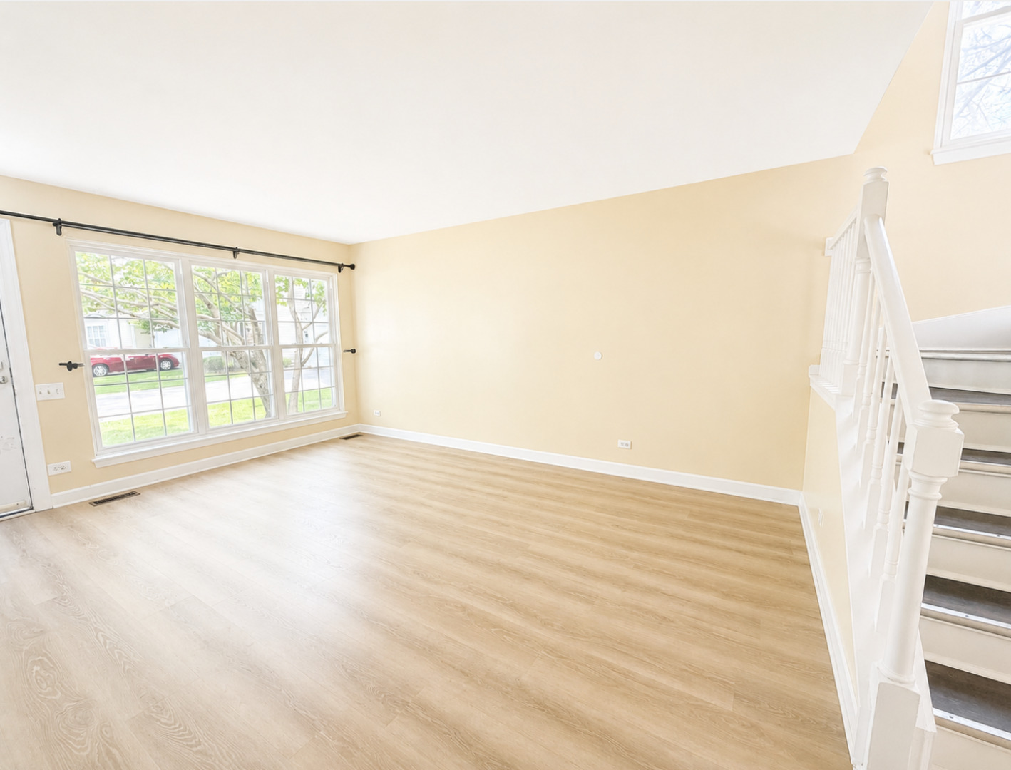 130 Park Ridge Court, Unit 130 Aurora, IL 60504 - Photo 6 of 16
