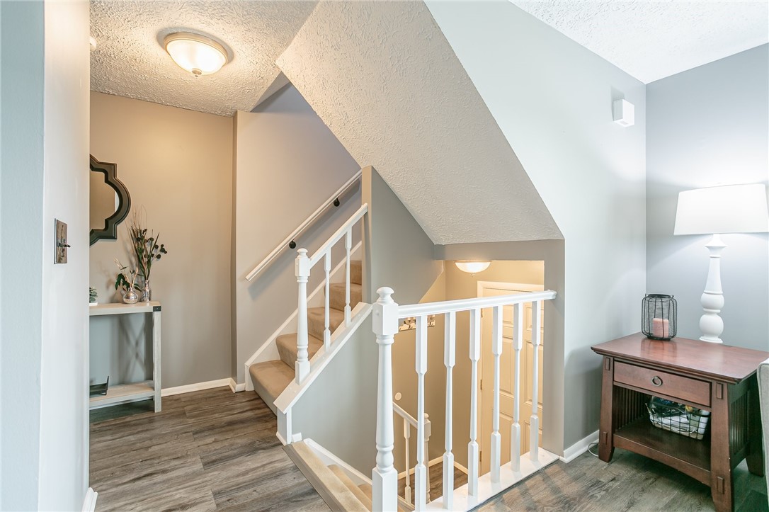 76 Jordache Lane Ogden, NY 14559 - Photo 3 of 28