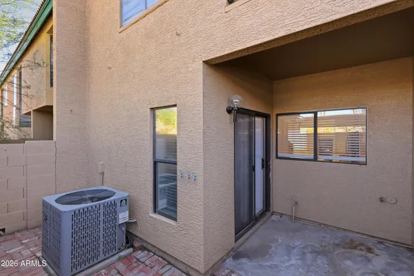 $325,000 | 225 West 1st Street, Unit 120, Mesa, AZ 85201