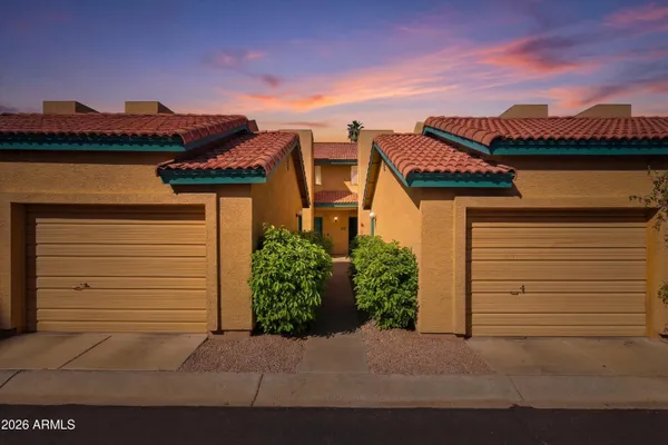 $325,000 | 225 West 1st Street, Unit 120, Mesa, AZ 85201
