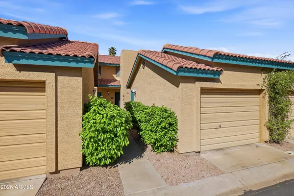 $325,000 | 225 West 1st Street, Unit 120, Mesa, AZ 85201