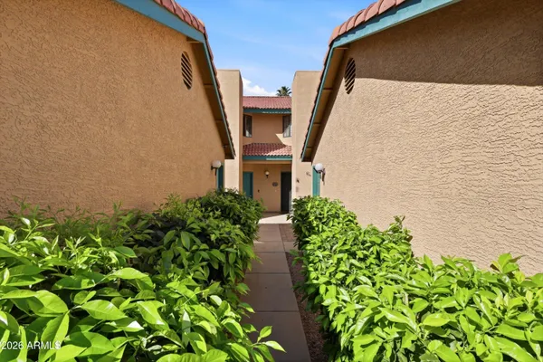 $325,000 | 225 West 1st Street, Unit 120, Mesa, AZ 85201