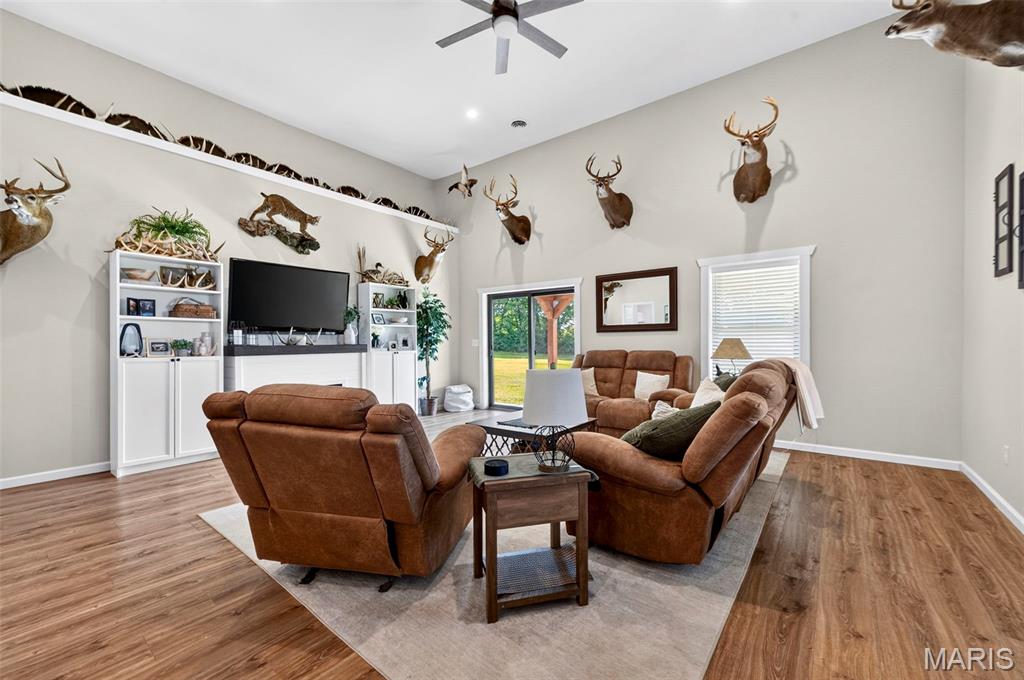 519 Woods Road Silex, MO 63377 - Photo 4 of 51
