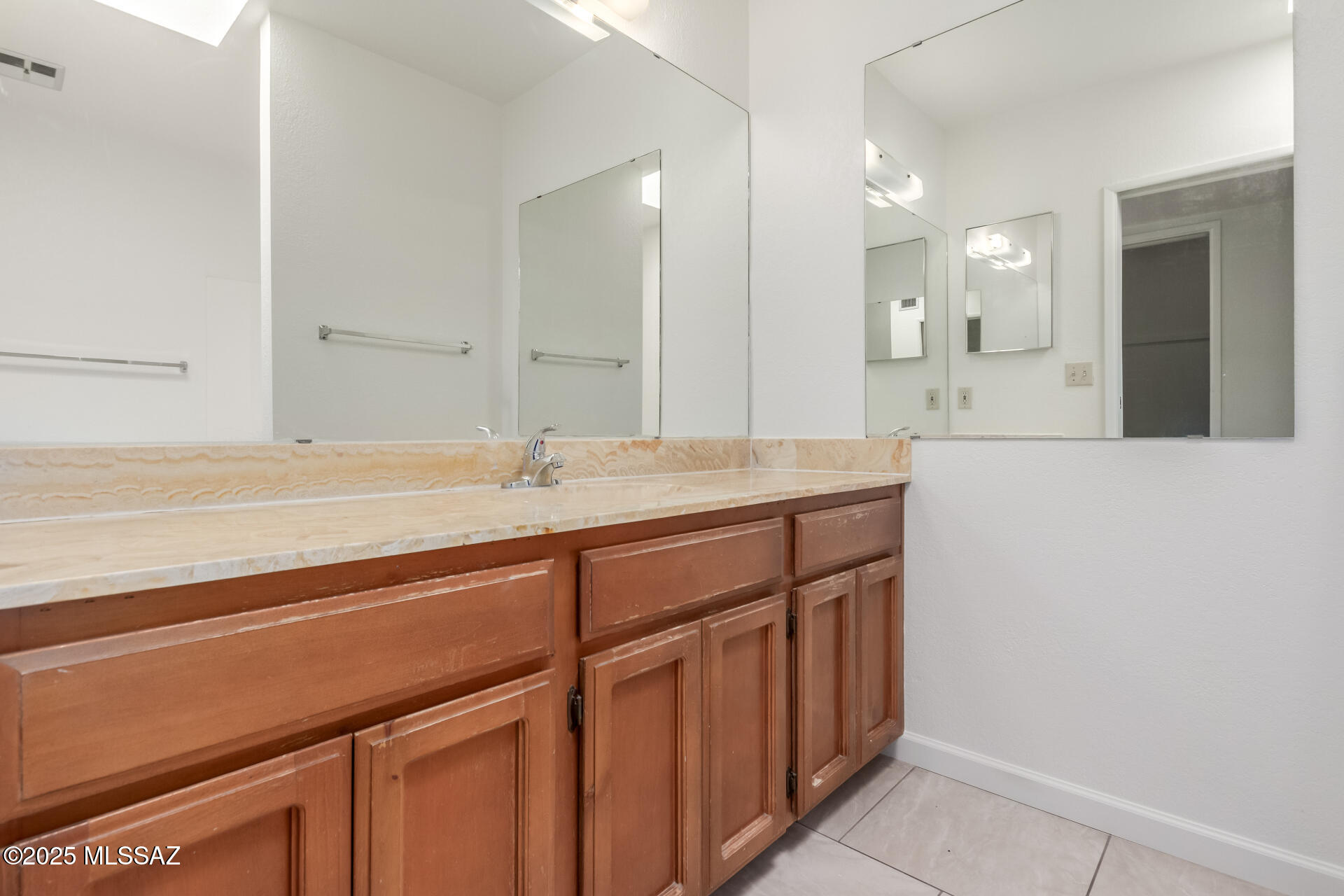 288 East Root Way Tucson, AZ 85705 - Photo 17 of 34