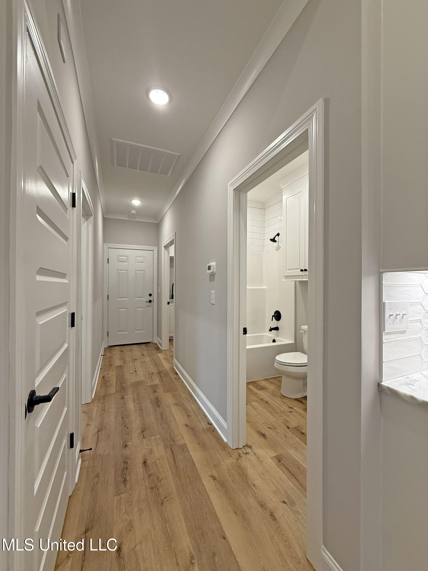 215 Wethersfield Drive Florence, MS 39073 - Photo 17 of 30 IMG_4542