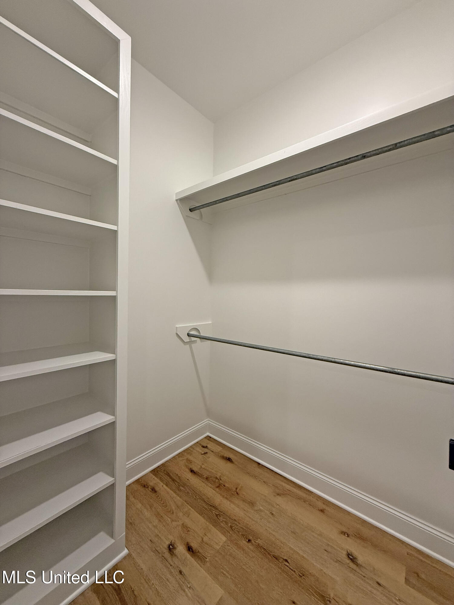 215 Wethersfield Drive Florence, MS 39073 - Photo 21 of 30 IMG_4548