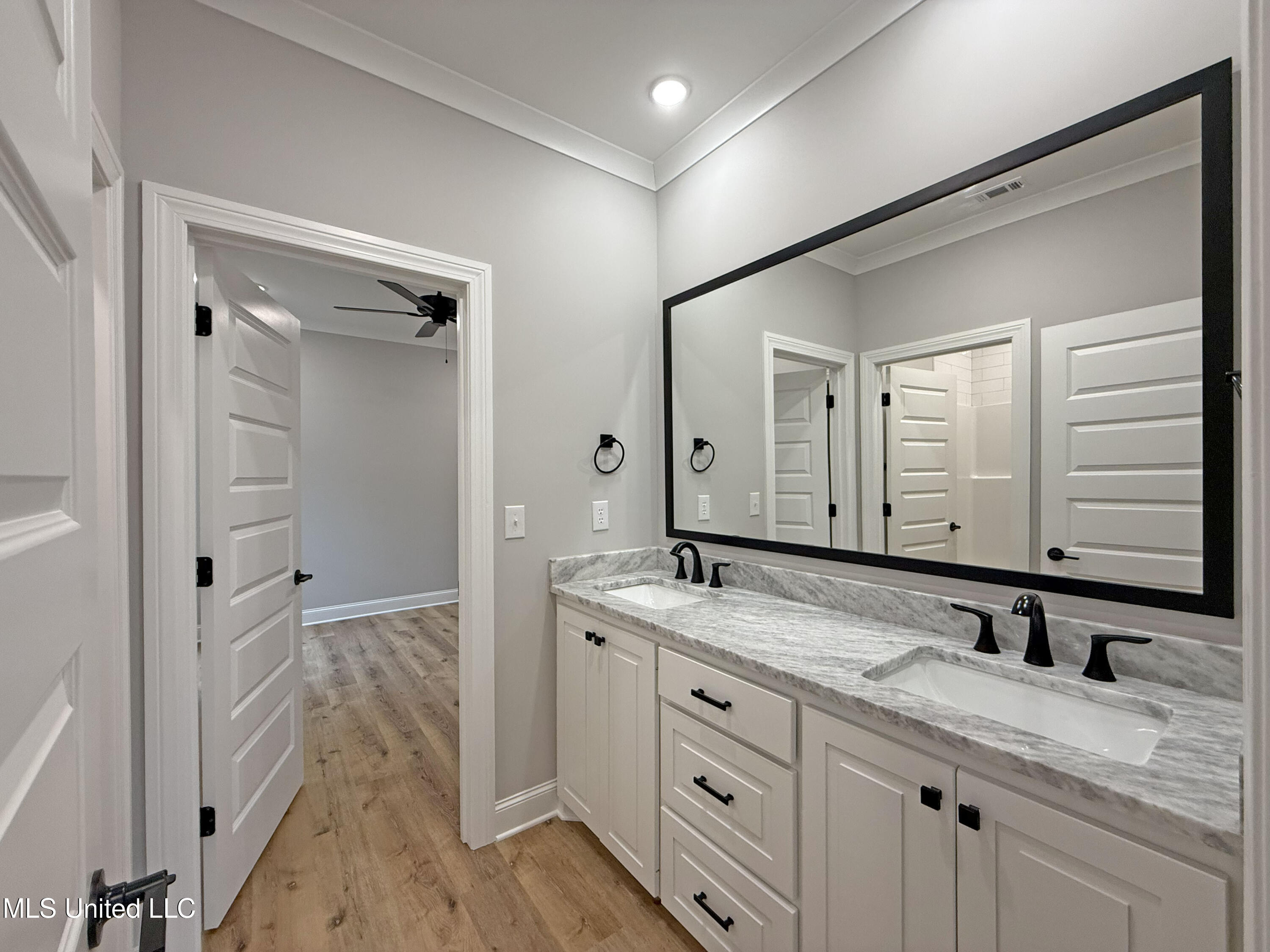 215 Wethersfield Drive Florence, MS 39073 - Photo 25 of 30 IMG_4549