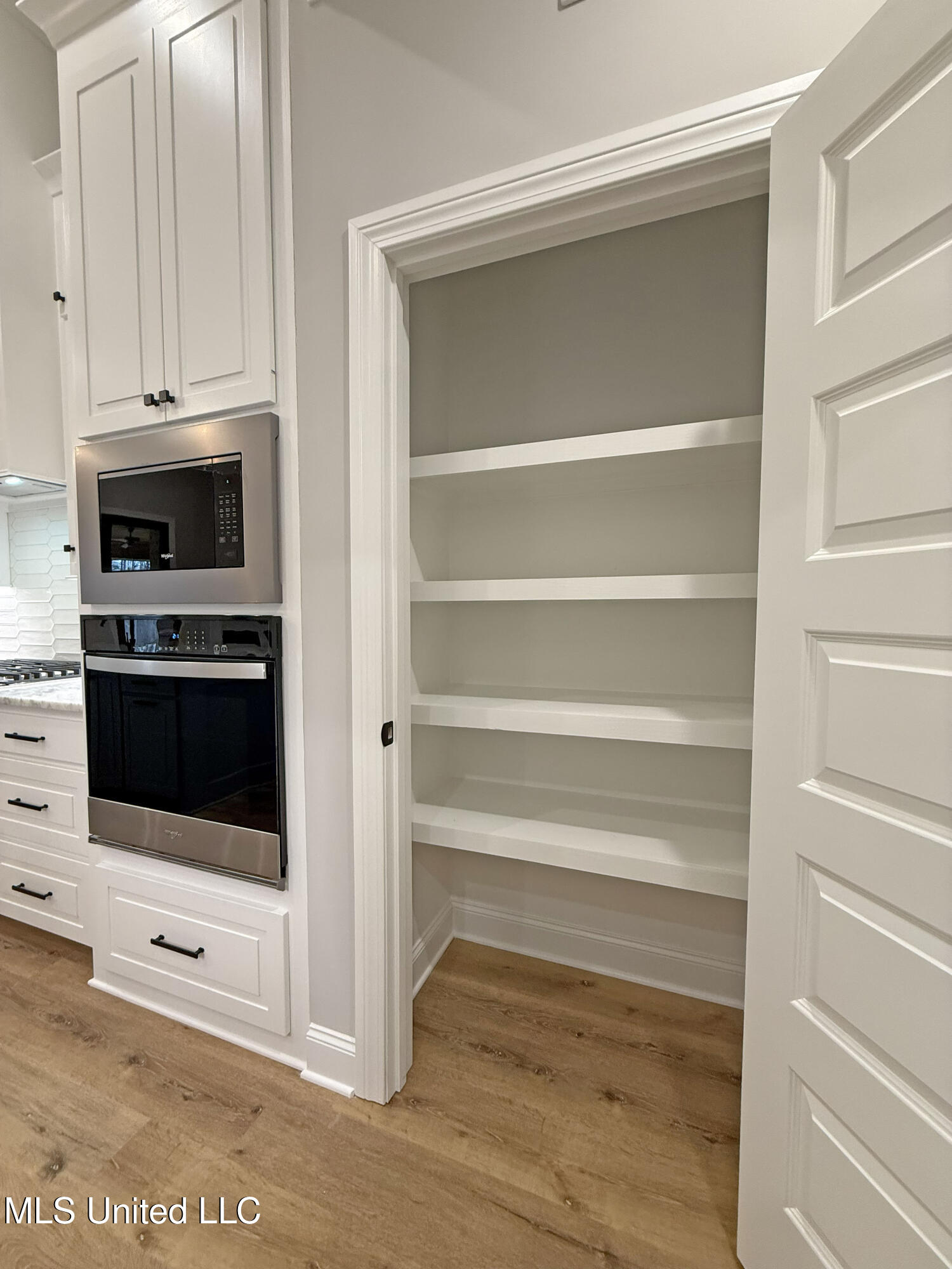 215 Wethersfield Drive Florence, MS 39073 - Photo 7 of 30 IMG_4546