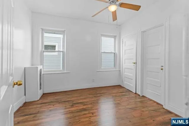 $575,000 | 176 North 16th Street, East Orange, NJ 07017