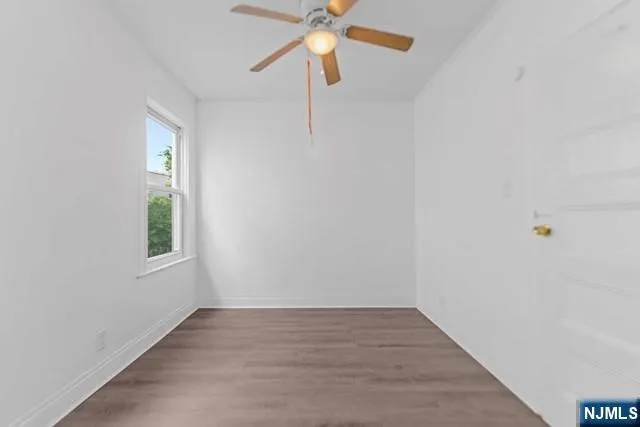 $575,000 | 176 North 16th Street, East Orange, NJ 07017