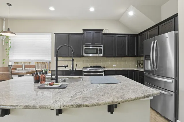 $3,000 | 513 Cerezo Drive, Leander, TX 78641