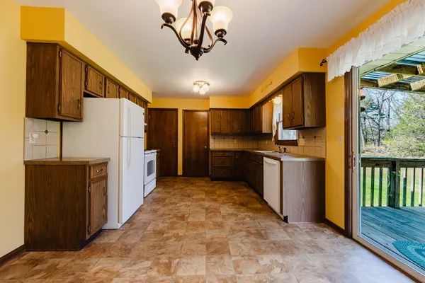 $285,000 | 4236 West White Lake Drive, Whitehall, MI 49461
