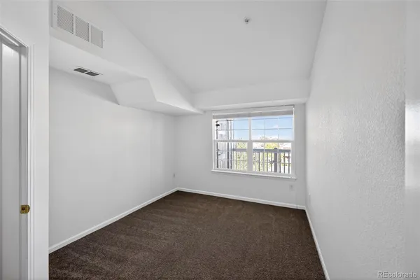 $325,000 | 5733 North Gibralter Way, Unit 3306, Aurora, CO 80019