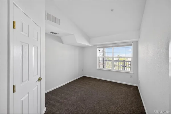 $325,000 | 5733 North Gibralter Way, Unit 3306, Aurora, CO 80019