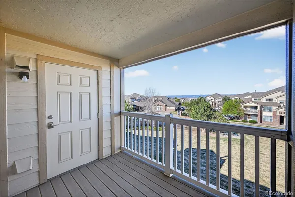 $325,000 | 5733 North Gibralter Way, Unit 3306, Aurora, CO 80019