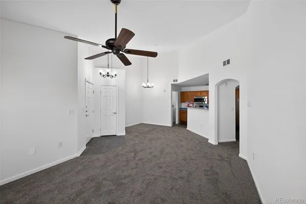 $325,000 | 5733 North Gibralter Way, Unit 3306, Aurora, CO 80019