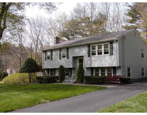 15 Blackington Road Foxboro, MA 02035 - Photo 1 of 1 Gallery Image 1