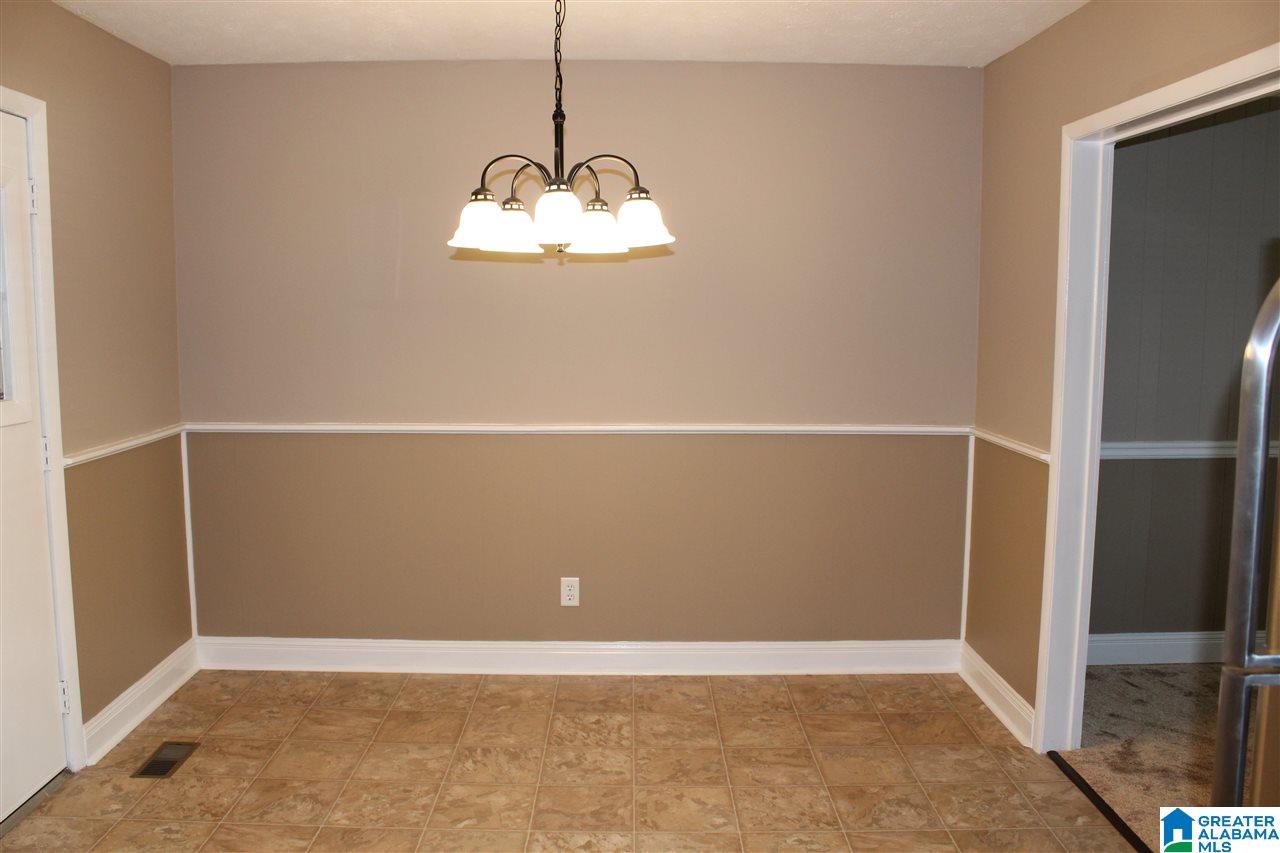225 Pinecrest Drive Weaver, AL 36277 - Photo 17 of 40