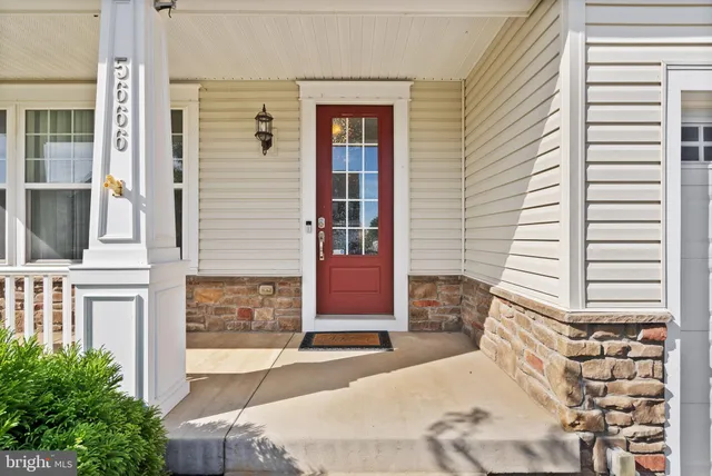 $4,200 | 5666 Spriggs Meadow Drive, Woodbridge, VA 22193