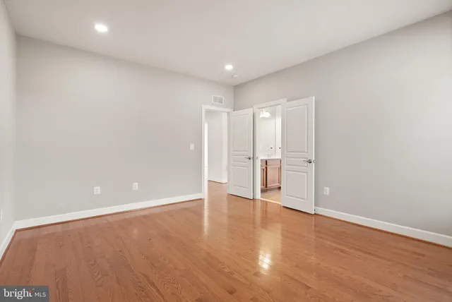 $4,200 | 5666 Spriggs Meadow Drive, Woodbridge, VA 22193