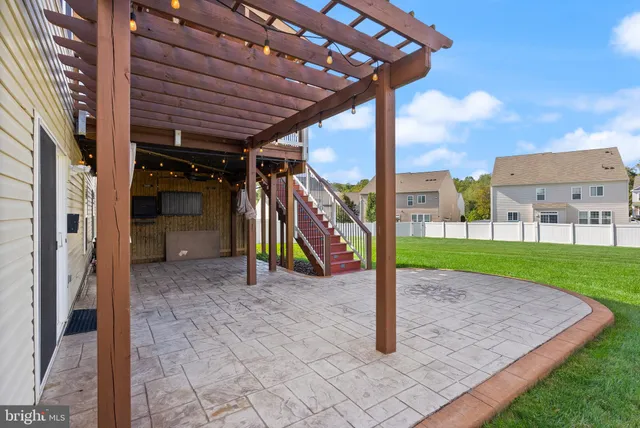 $4,200 | 5666 Spriggs Meadow Drive, Woodbridge, VA 22193