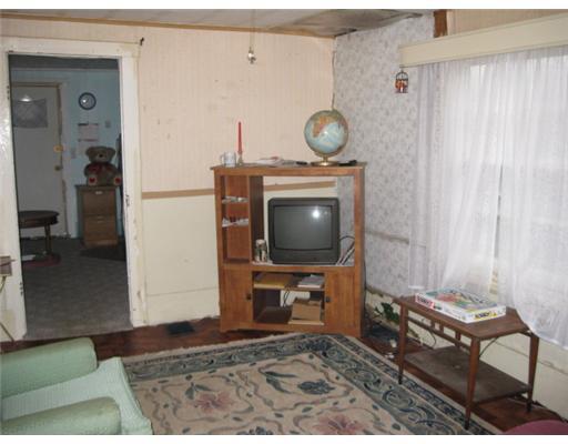 Living Room. 