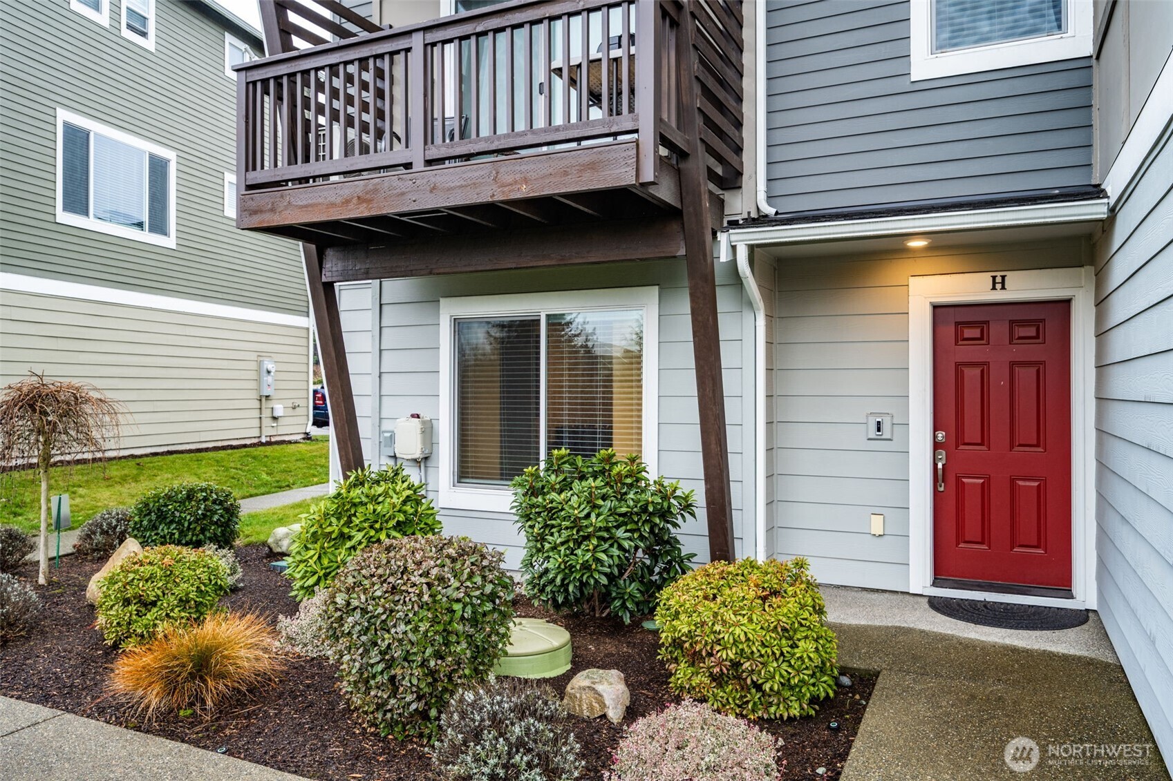 17539 110th Avenue East, Unit H Puyallup, WA 98374 - Photo 34 of 40 a view of a entryway door of the house