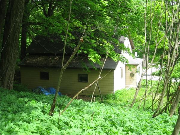 868 Greenfield Road Leyden, MA 01337 - Photo 4 of 21