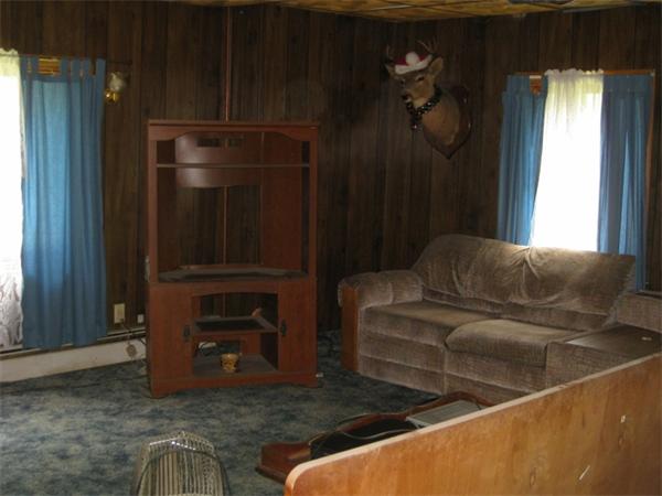 868 Greenfield Road Leyden, MA 01337 - Photo 10 of 21