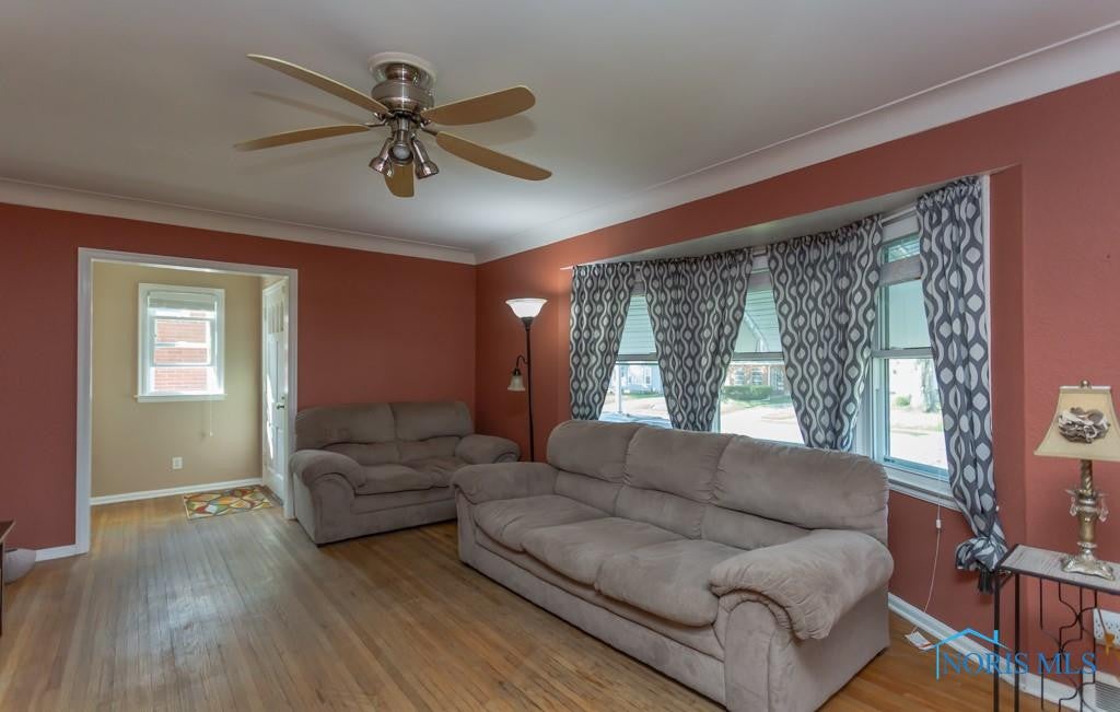 3426 Douglas Road Toledo, OH 43606 - Photo 6 of 37 Gallery Image 6
