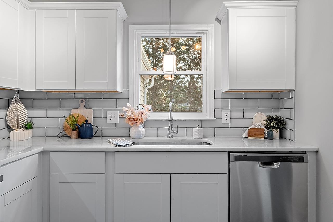 7513 Mine Valley Road Raleigh, NC 27615 - Photo 6 of 27 Photo 6