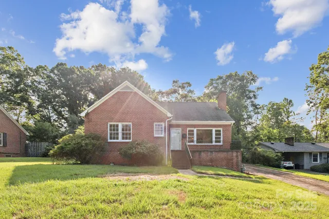 $429,900 | 113 Falls Street, Morganton, NC 28655