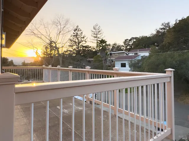 $799,000 | 1292 Calle Del Arroyo, Sonoma, CA 95476