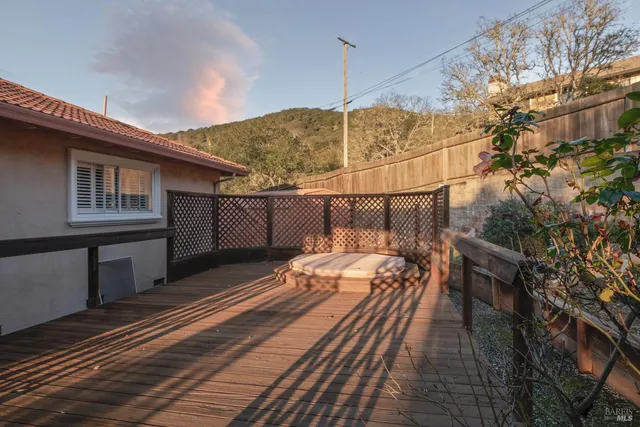 $799,000 | 1292 Calle Del Arroyo, Sonoma, CA 95476