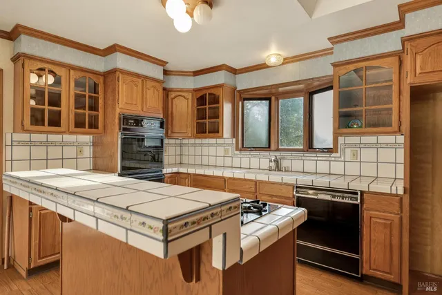 $799,000 | 1292 Calle Del Arroyo, Sonoma, CA 95476