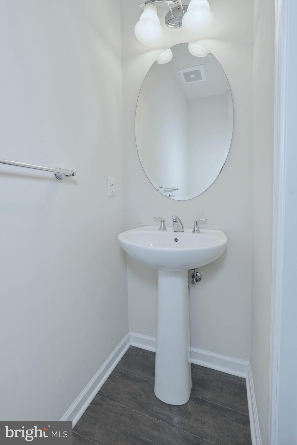 103 B Jay Alley Springfield, PA 19064 - Photo 23 of 45
