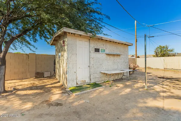$2,200 | 3020 West El Caminito Drive, Phoenix, AZ 85051