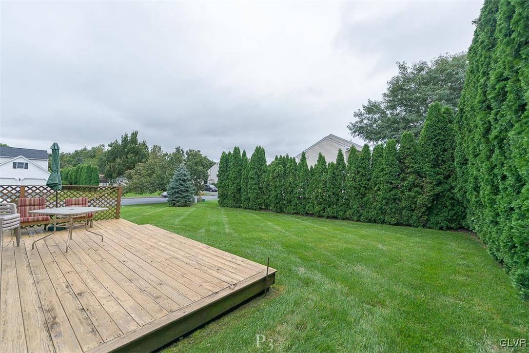 306 Farmview Road Nazareth, PA 18064 - Photo 17 of 19 Deck & rear yard