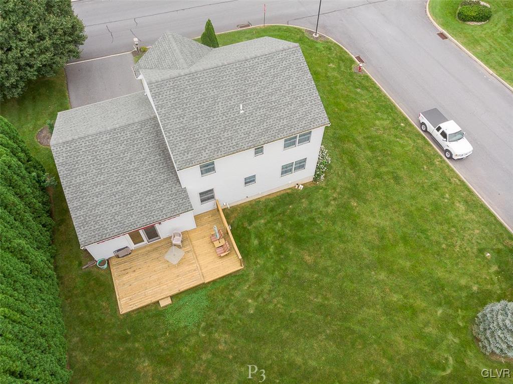 306 Farmview Road Nazareth, PA 18064 - Photo 18 of 19 Gallery Image 18