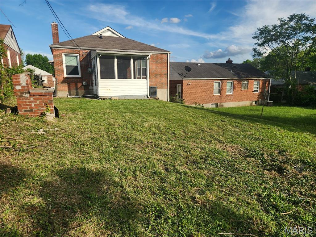 4707 Roxie Street St. Louis, MO 63121 - Photo 12 of 13 Gallery Image 12