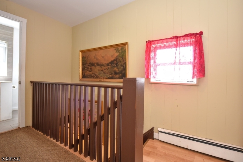 435 Northern Parkway Ridgewood, NJ 07450 - Photo 16 of 22 a view of a hallway with a window