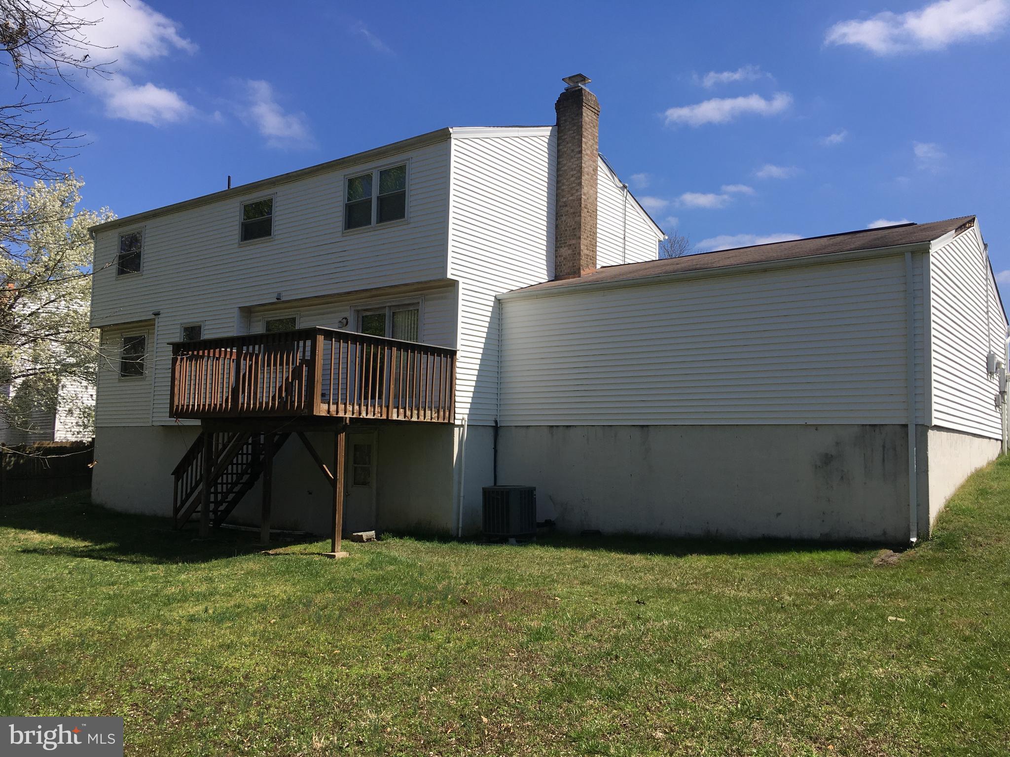 9108 Briarchip Street Laurel, MD 20708 - Photo 3 of 5 Gallery Image 3