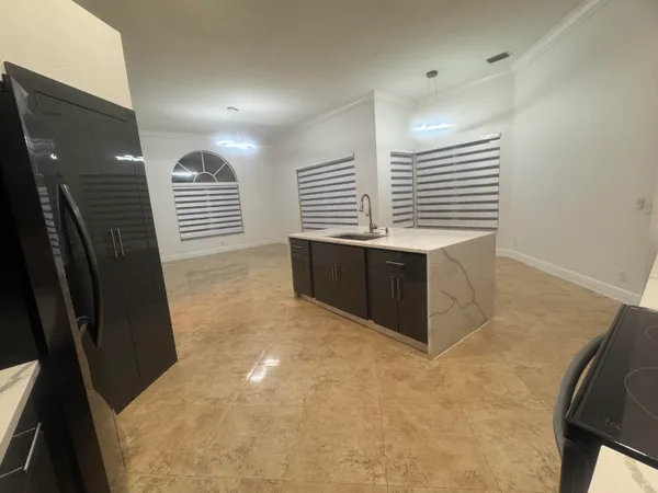 $4,800 | 8252 Northwest 44th Street, Coral Springs, FL 33065